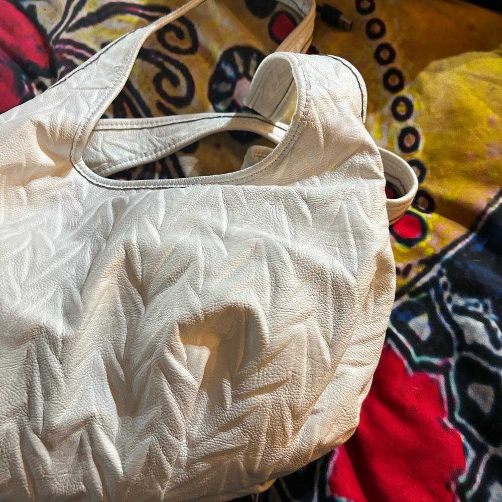 Elegant White Leather Women's Bag